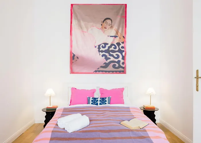 Pastel Dream 3br Gem Artful Spacious Lejlighed Budapest
