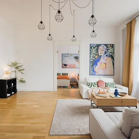 Pastel Dream 3br Gem Artful Spacious Apartament Budapesta