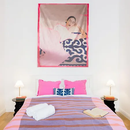 Pastel Dream 3br Gem Artful Spacious Apartament Budapesta