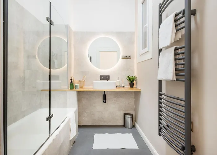 Pastel Dream 3br Gem Artful Spacious * Budapesta