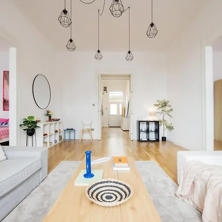 公寓 Pastel Dream 3br Gem Artful Spacious 布达佩斯