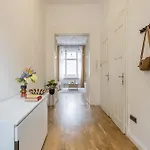 דירה Pastel Dream 3br Gem Artful Spacious בודפשט