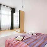 דירה Pastel Dream 3br Gem Artful Spacious *